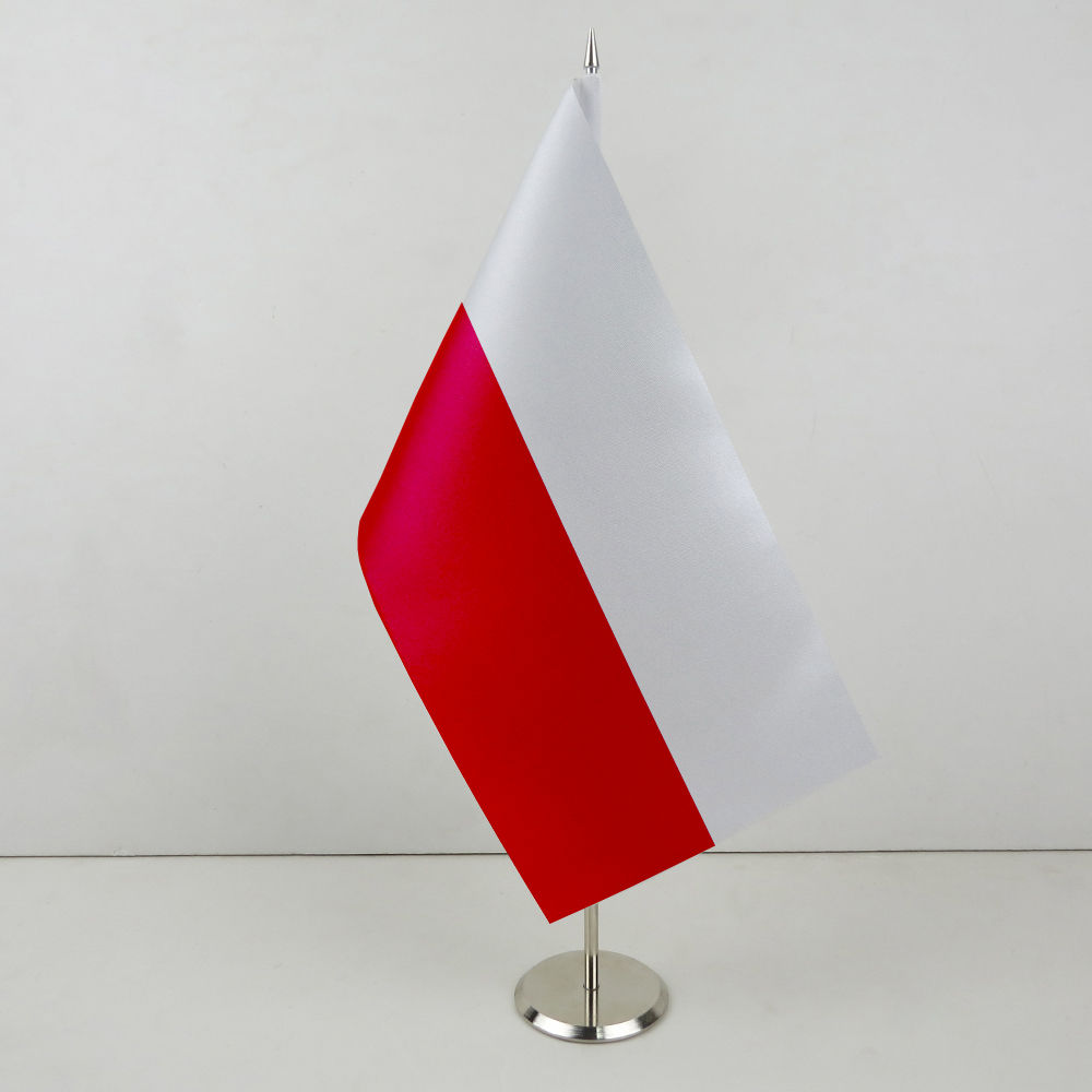 Прапорець Польщі на металевій підставці